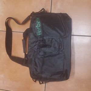 NWOT Forbes Black Gym Duffle Travel Bag